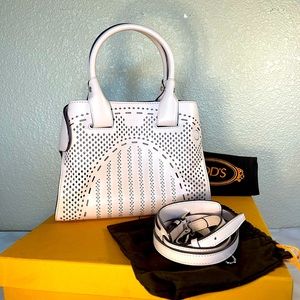 Beautiful authentic TOD’S handbag